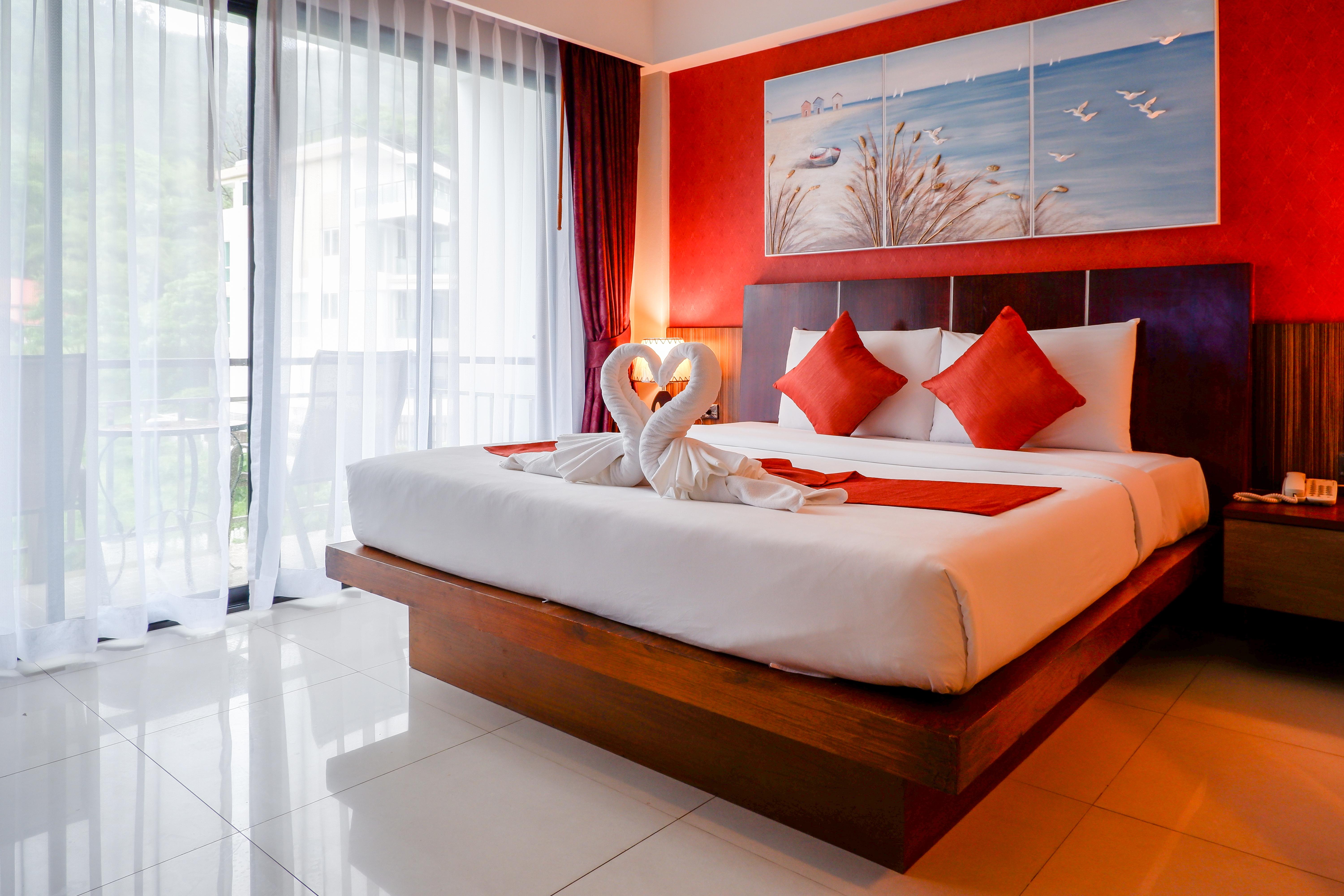 Di Pantai Boutique Beach Resort Patong Екстер'єр фото