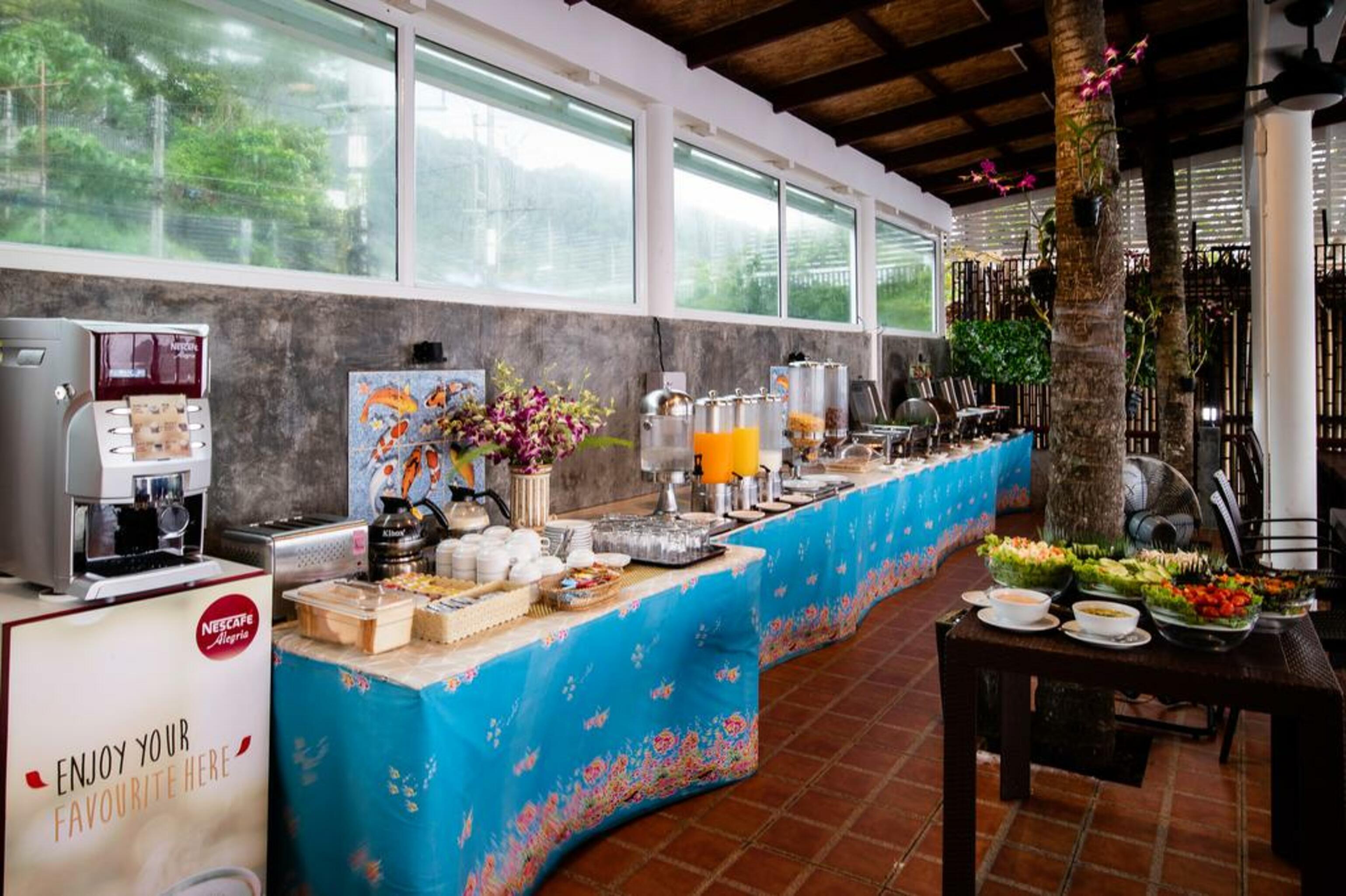 Di Pantai Boutique Beach Resort Patong Екстер'єр фото