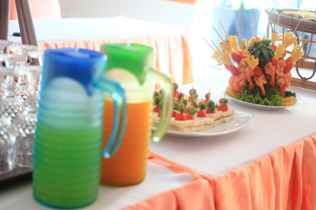 Di Pantai Boutique Beach Resort Patong Екстер'єр фото