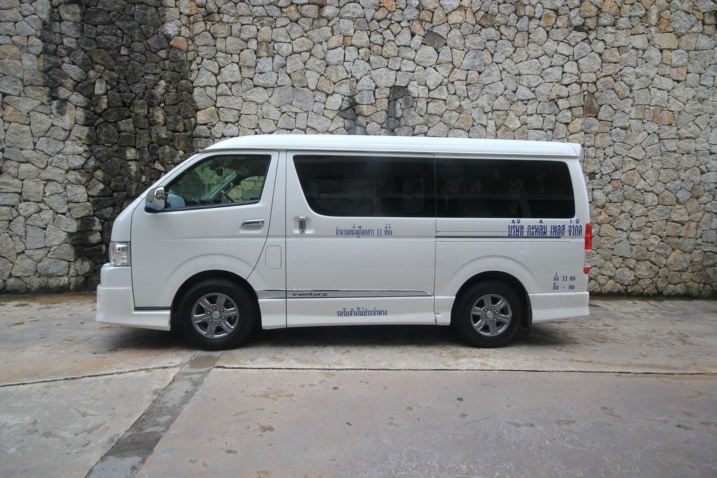 Di Pantai Boutique Beach Resort Patong Екстер'єр фото