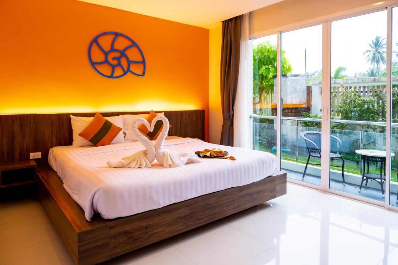 Di Pantai Boutique Beach Resort Patong Екстер'єр фото