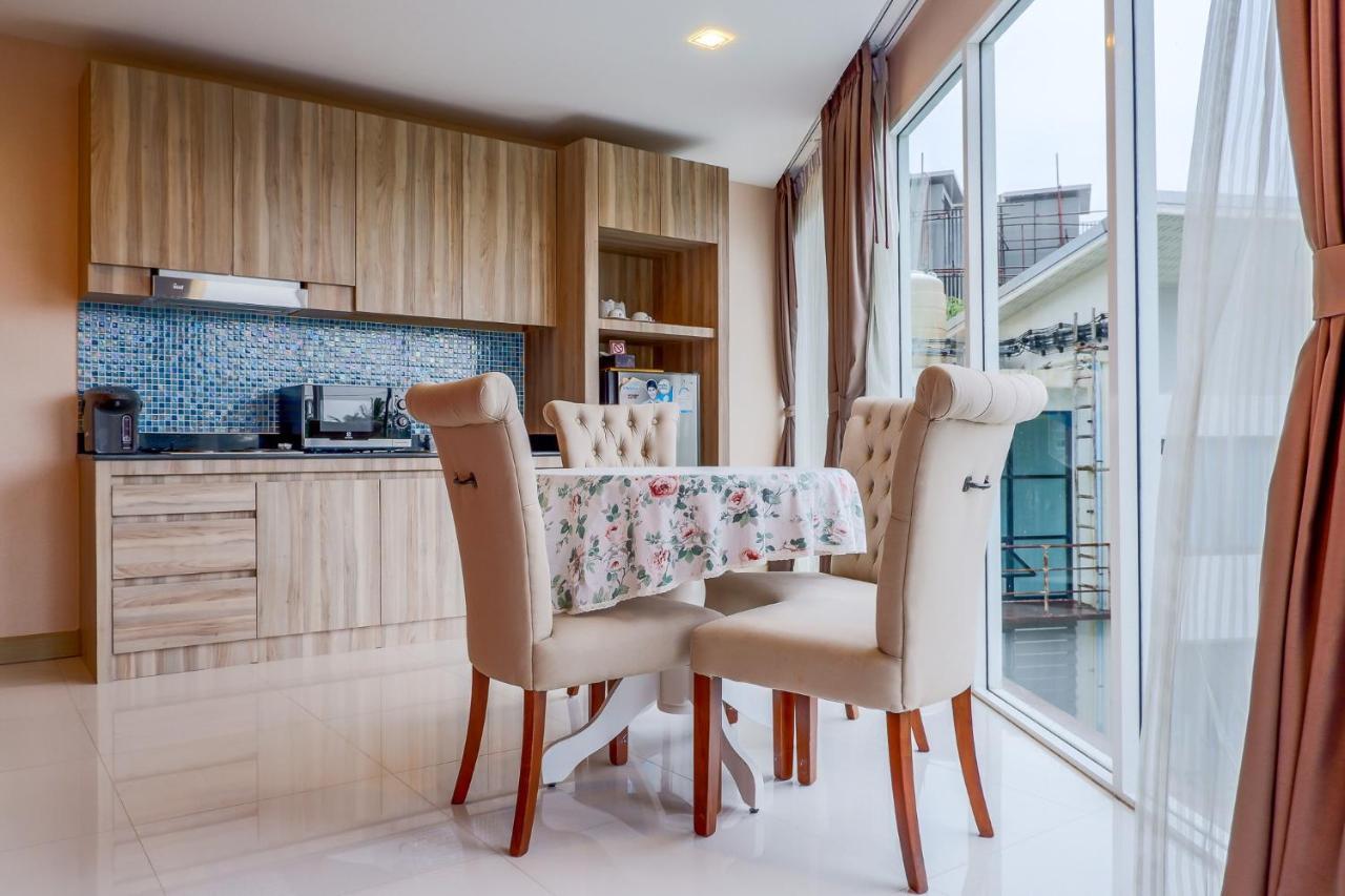 Di Pantai Boutique Beach Resort Patong Екстер'єр фото